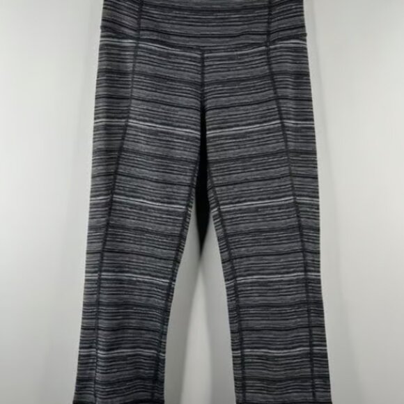 Lululemon Gather & Crow Crop II High Rise Leggings Size 6 Cyber Black Deep Coal - Picture 3 of 8